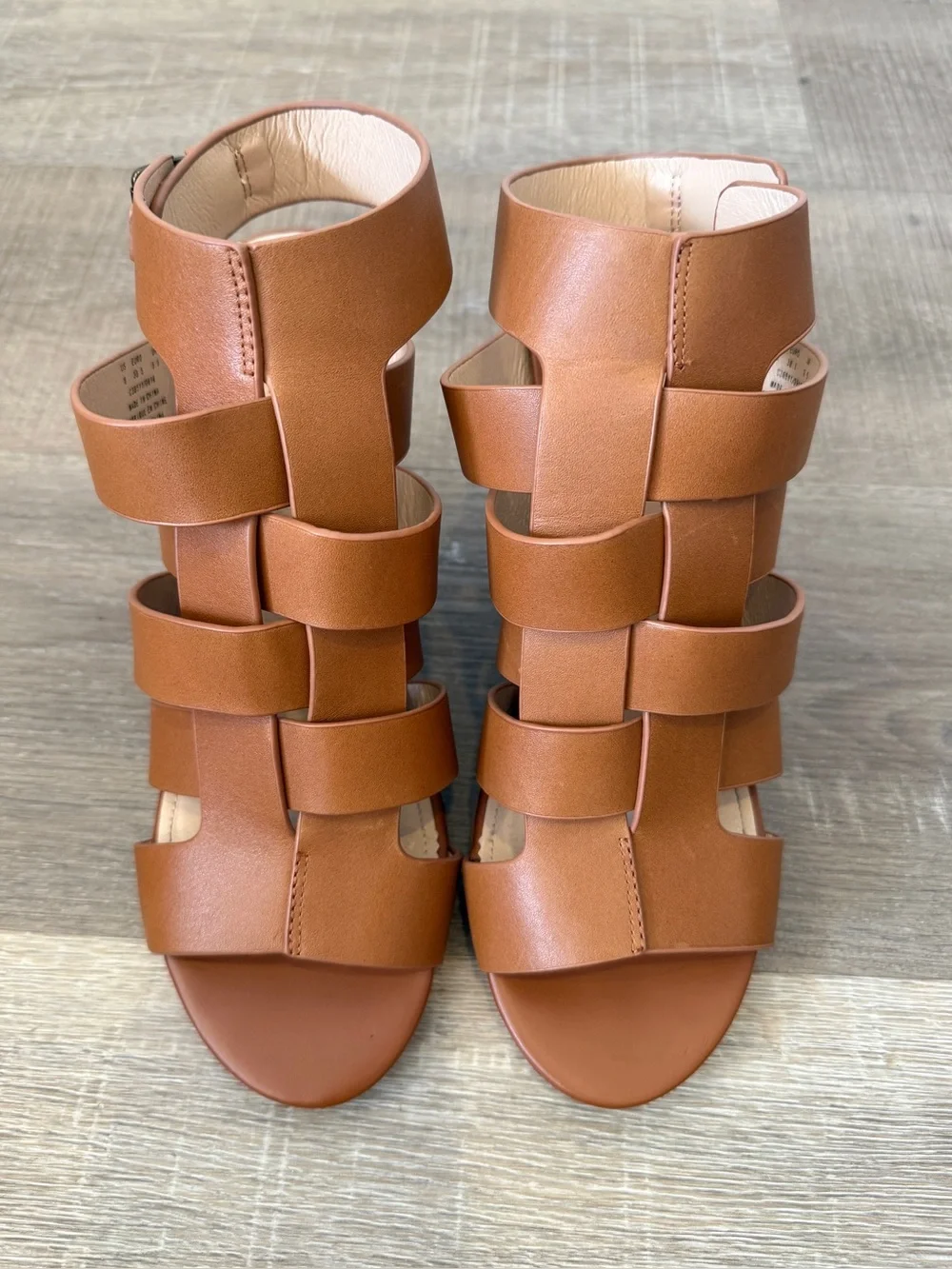 Kelsi Dagger Brooklyn Size 8 Honey Burnished Leather Gladiator Block Heel Sandal